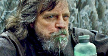 Star Wars : Mark Hamill démonte la stratégie de Disney concernant la saga