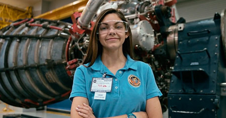 Cette jeune fille de 17 ans est préparée par la Nasa à devenir la première humaine à fouler le sol de Mars