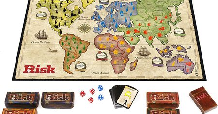 50% de réduction sur le jeu de société Hasbro Gaming Risk Edition 60ème anniversaire