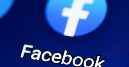 Facebook : 267 millions de comptes à vendre pour 600 dollars