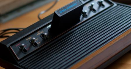 Atari 2600 : la console fait peau neuve en LEGO