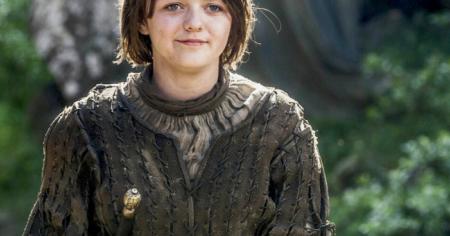 Game of Thrones : Arya Stark devait vivre cette histoire d'amour selon George R.R. Martin