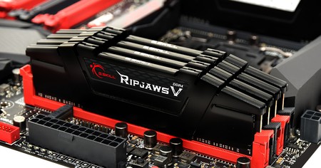 Très bon prix pour un kit mémoire RAM DDR4 de 32 Go G.Skill Ripjaws V