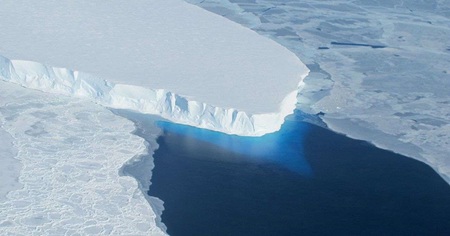 Un iceberg grand comme 15 fois Paris s'est détaché de l'Antarctique