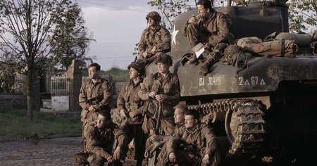 Masters of the Air : une suite de Band of Brothers par Steven Spielberg et Tom Hanks pour Apple TV+