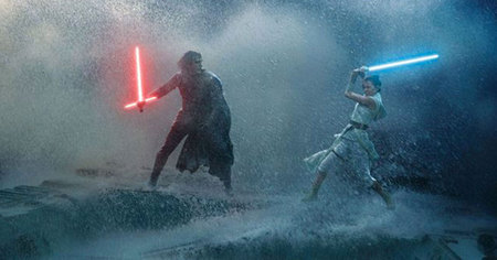 Star Wars IX : un grand combat épique entre Kylo Ren et Rey est prévu ! (spoilers)