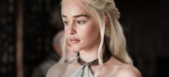 Game of Thrones : Emilia Clark révèle une inégalité entre hommes et femmes