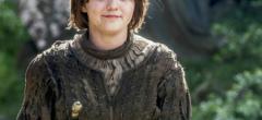 Game of Thrones : Arya Stark devait vivre cette histoire d'amour selon George R.R. Martin