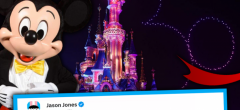 Disneyland : cet employé déguisé en fée marraine crée la polémique, les internautes fous de rage (10 tweets)