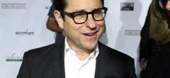 Star Wars IX : J.J. Abrams n'a nullement été influencé par les critiques des Derniers Jedi !