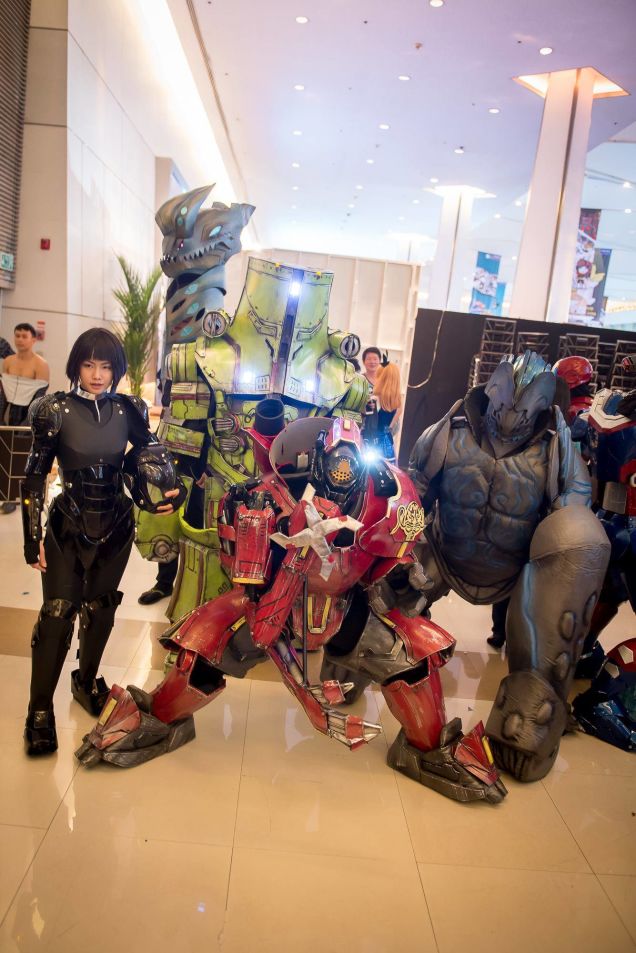 pacific-rim-cosplays-c4-team