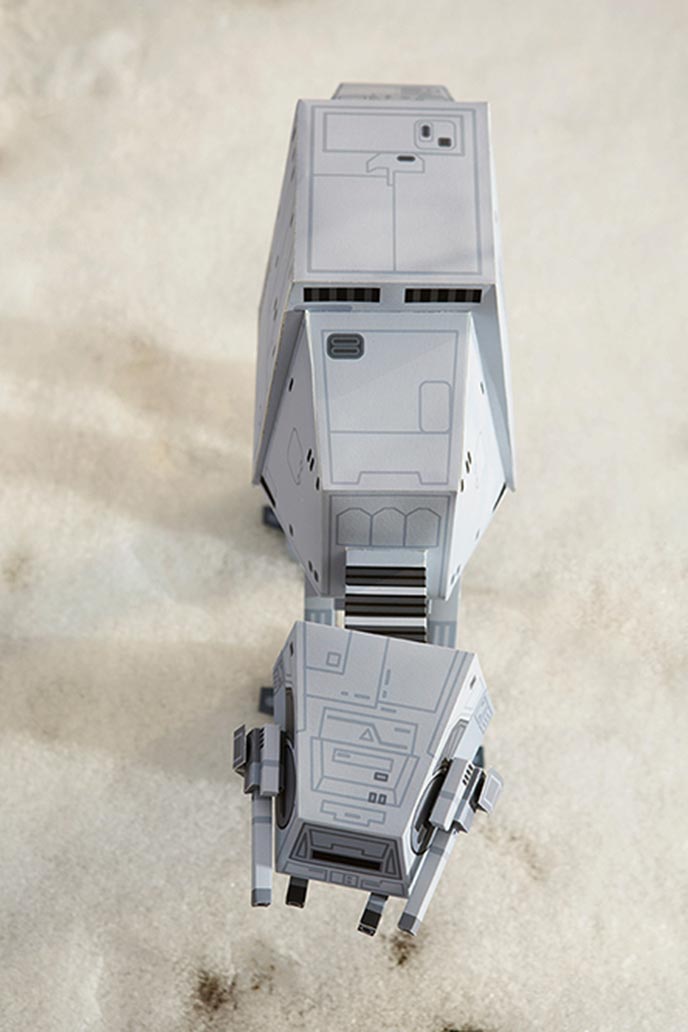 Star Wars Papercraft momot