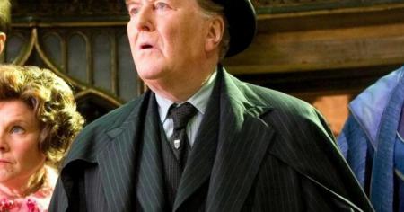 Harry Potter : 3 choses sur le Ministère de la Magie que seuls les lecteurs savent