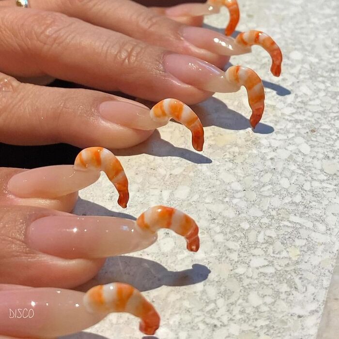 Des ongles crevettes