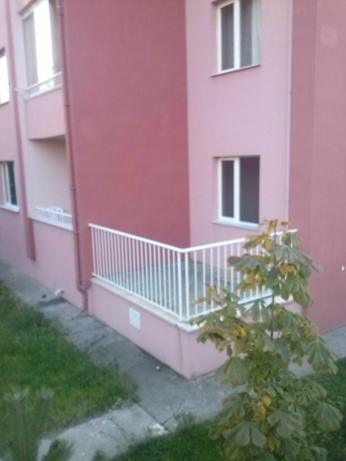 un balcon sans porte