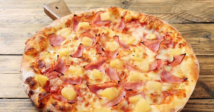 pizza ananas 