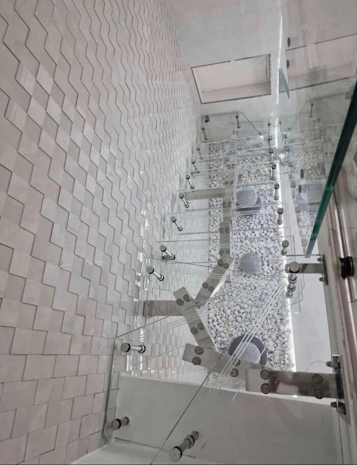 escalier transparent
