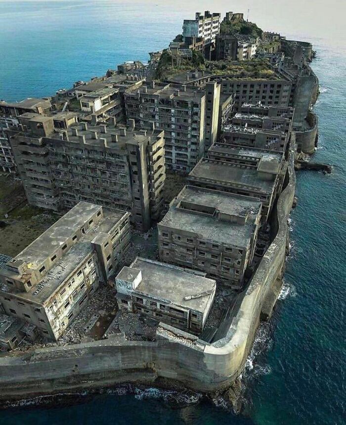 une île abandonnée
