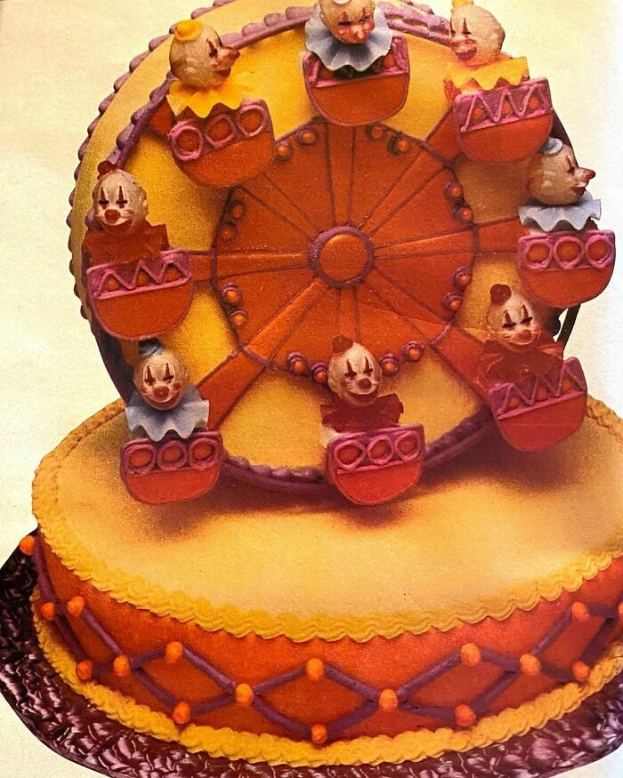 cake avec des clowns