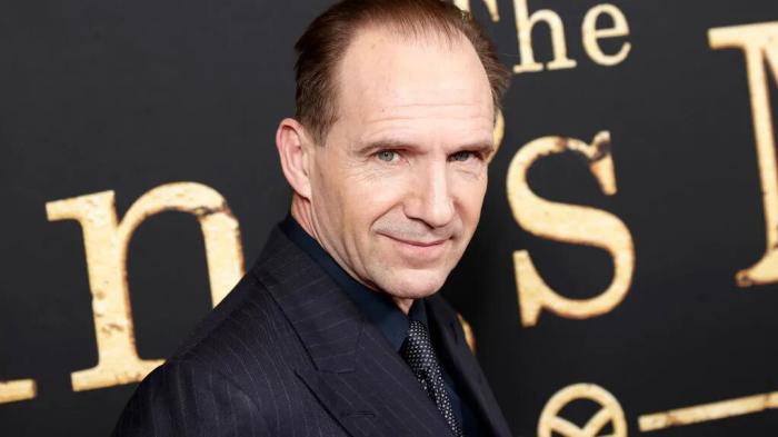 Ralph Fiennes 