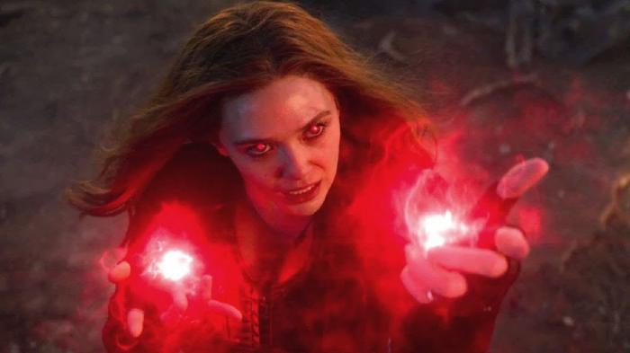 La Sorcière Rouge (Elizabeth Olsen)