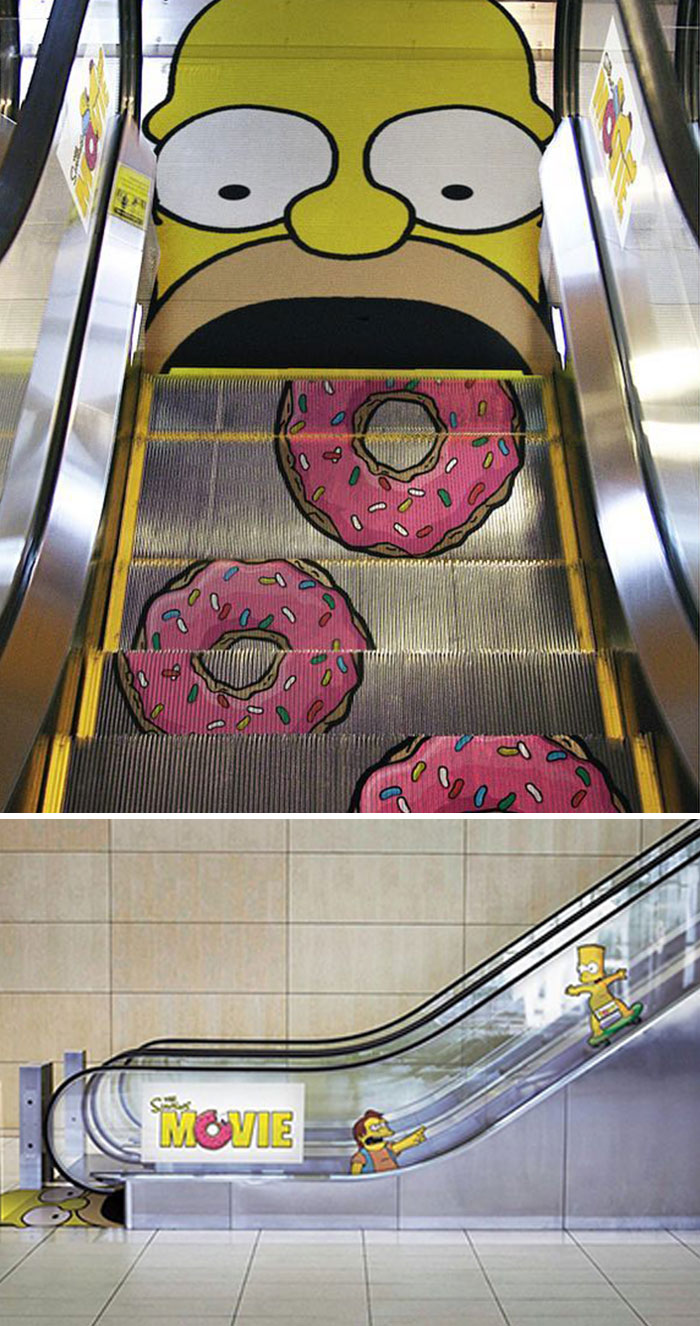 Escalator Homer Simpson