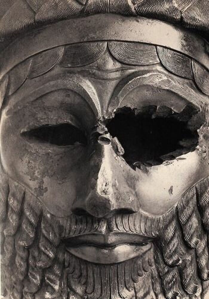 Tête en bronze du roi Sargon d