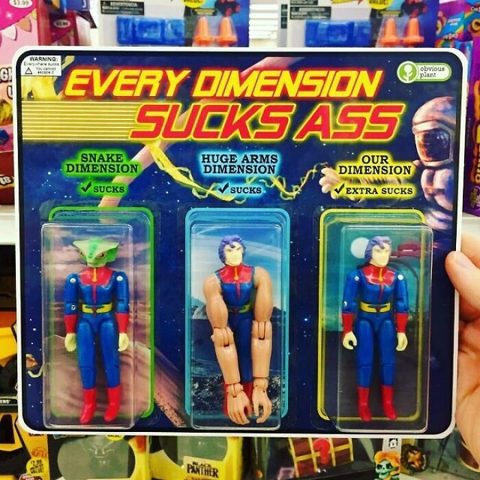 des figurines de super héros