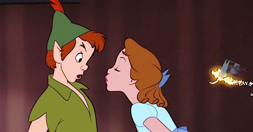 Peter Pan live : la Fée Clochette du prochain Disney fait polémique et  ça n'a vraiment pas de sens - Actus Ciné - AlloCiné