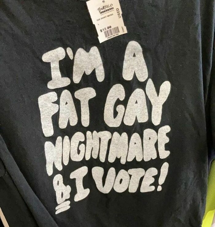 un tshirt gay