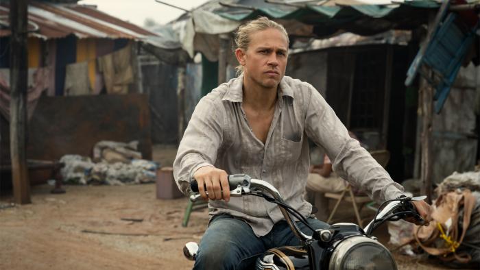 Charlie Hunnam dans Sons of Anarchy