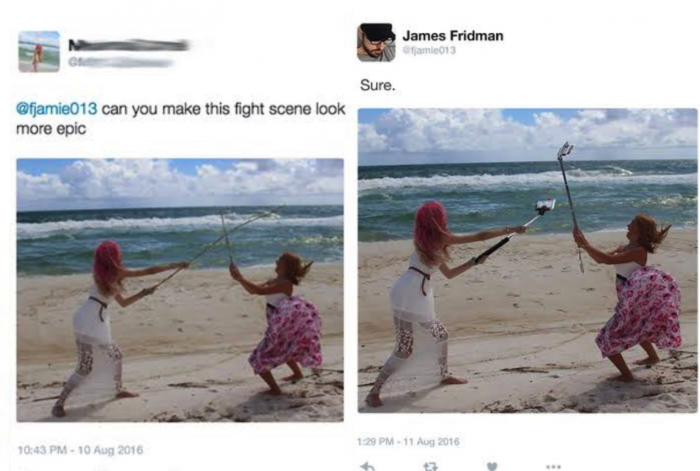 deux femmes se battent avec des branches sur une plage