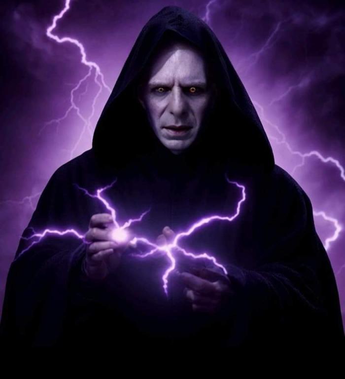 Ralph Fiennes en Palpatine