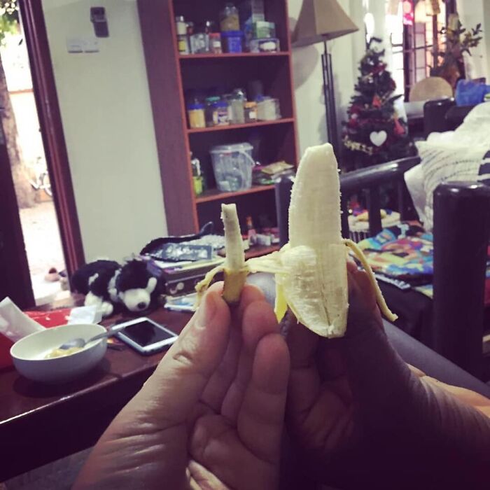 un minuscule banane