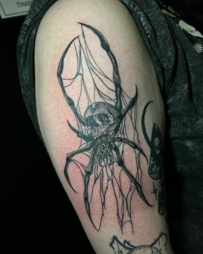 tatouage araignée