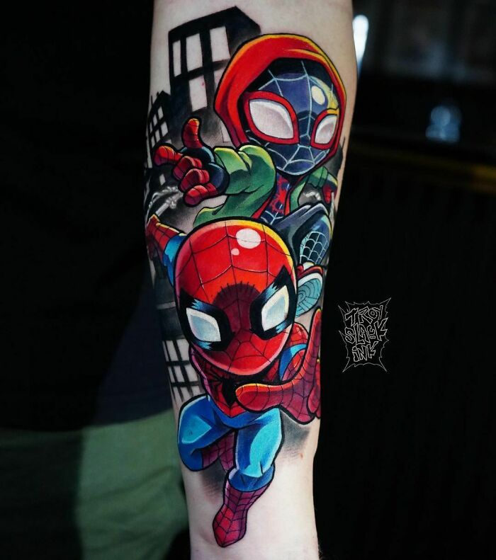 tatouage marvel spiderman