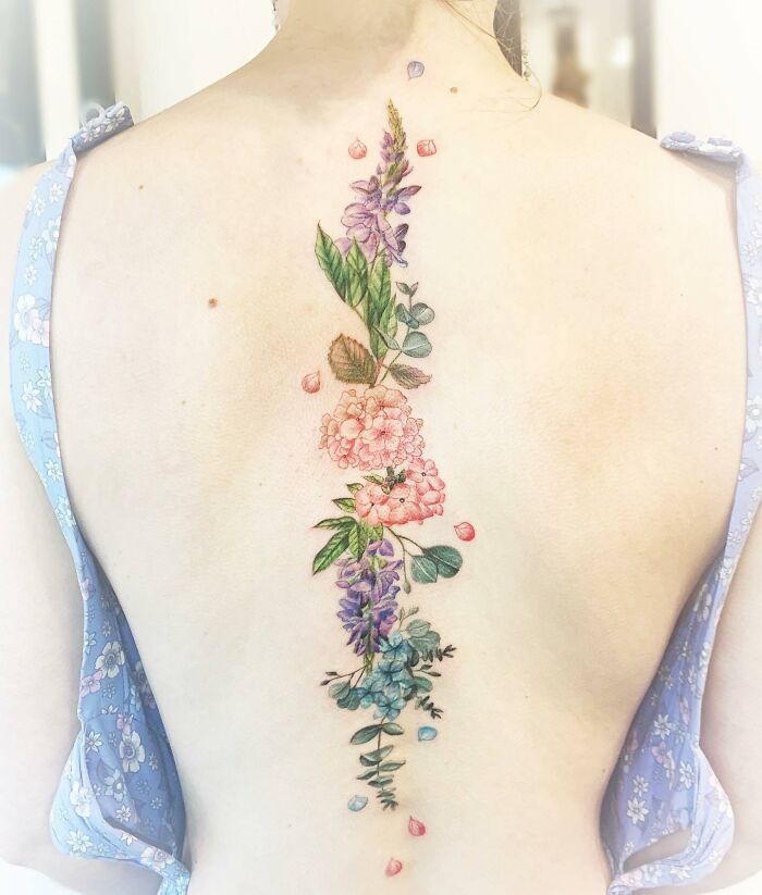 tatouage de fleurs