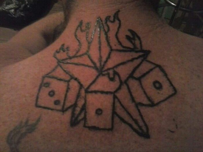 tatouage raté étoile