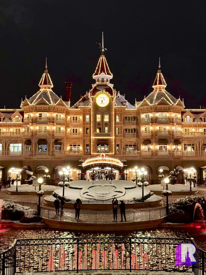 #7 Le Disneyland Hôtel de nuit 