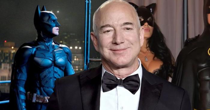 Jeff Bezos déguisé en Batman sur la photo de sa future femme ?