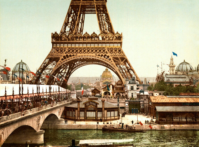 Tour Eiffel et Exposition Universelle, Paris, France, 1889