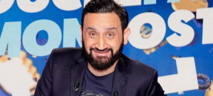 Cyril Hanouna heureux