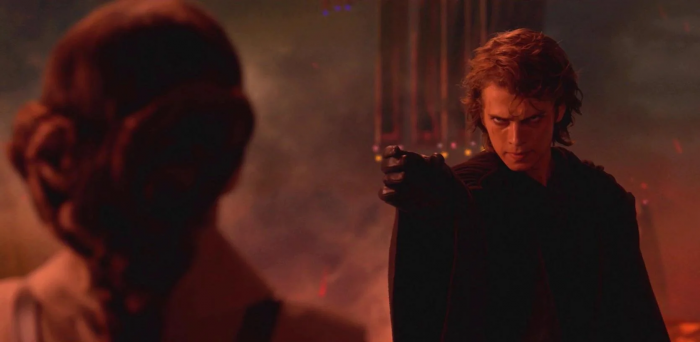 Anakin étrangle Padmé sur Mustafar