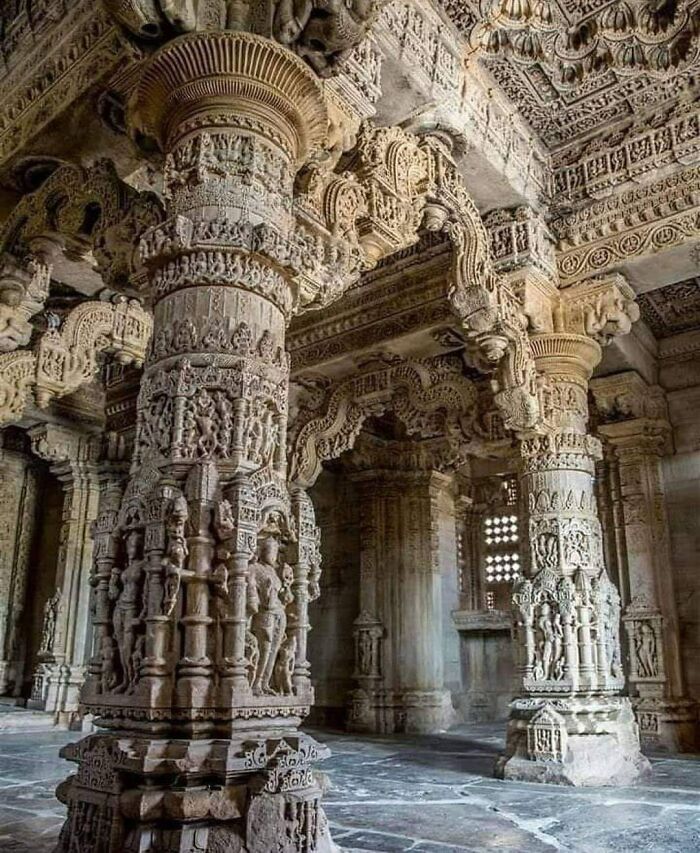 temple Sas-Bahu du 11ème siècle à Nagda, Rajasthan, Inde