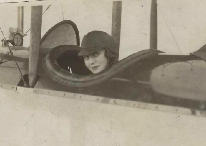 Femmes pilote et cascadeuse en 1924