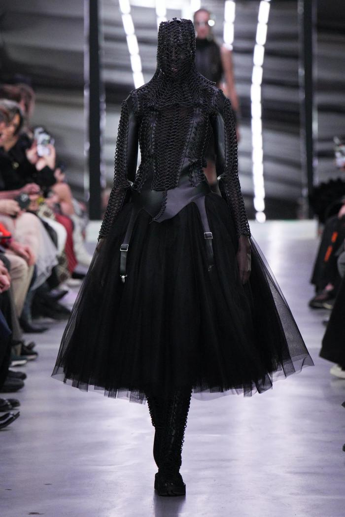 fashion week paris 2023 noir kei