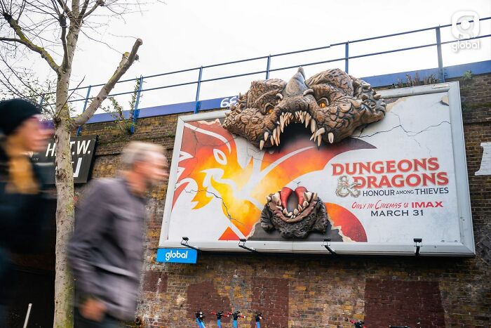 Panneau de pub pour le film Donjon et Dragons