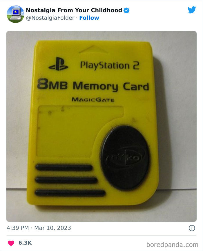 une carte mémoire PS2