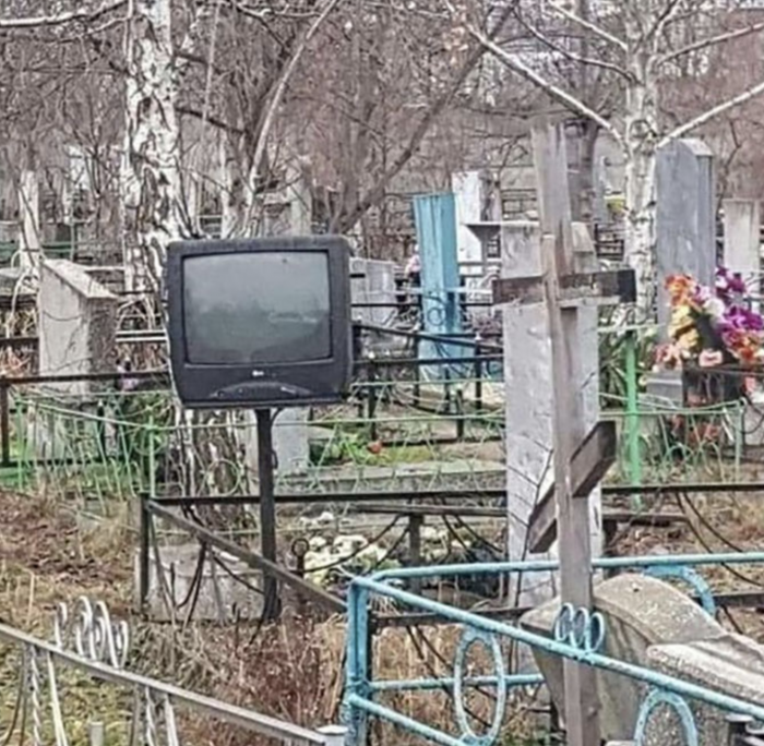 télé cimetière