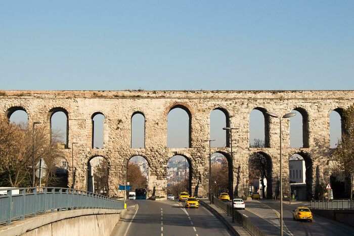 aqueduc en ville